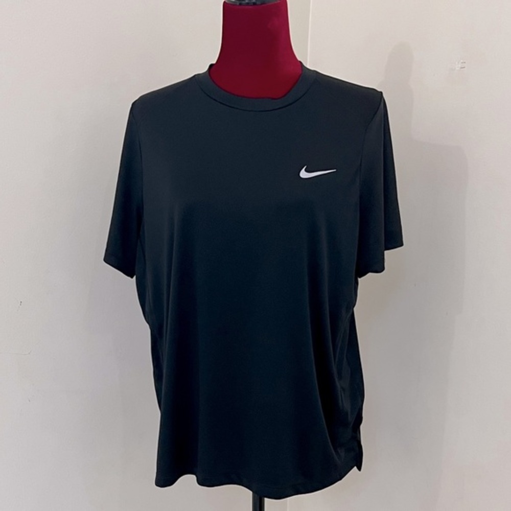 Nike Dri-Fit short sleeve shirt
